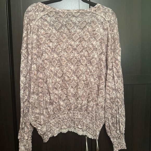 Daytrip Beige Patterned Blouse​ - Picture 2 of 4